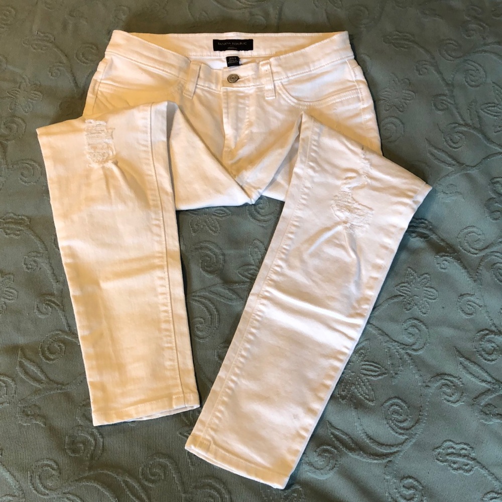 Banana Republic Cropped Jeans.